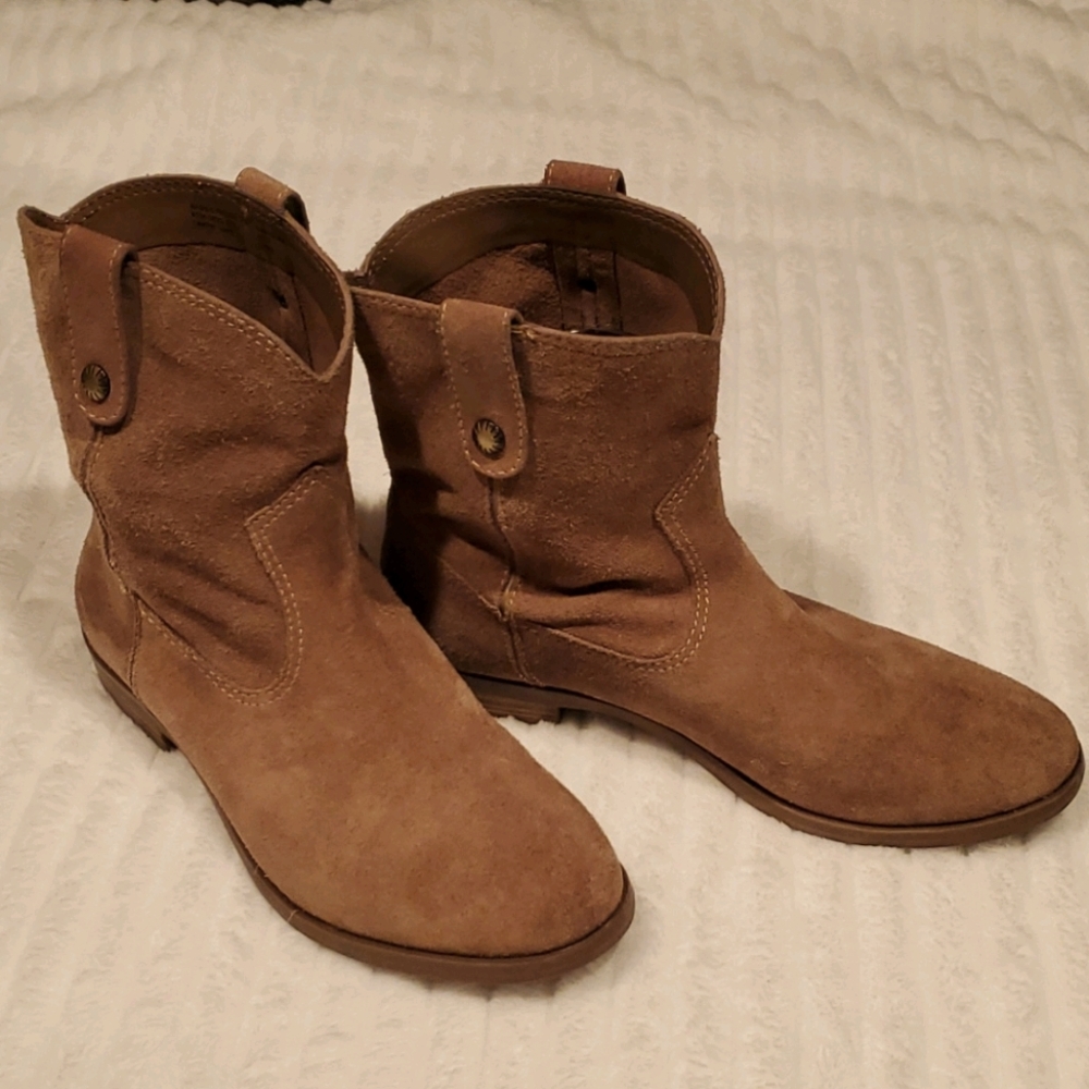 BASS Cynthia Ankle Boot